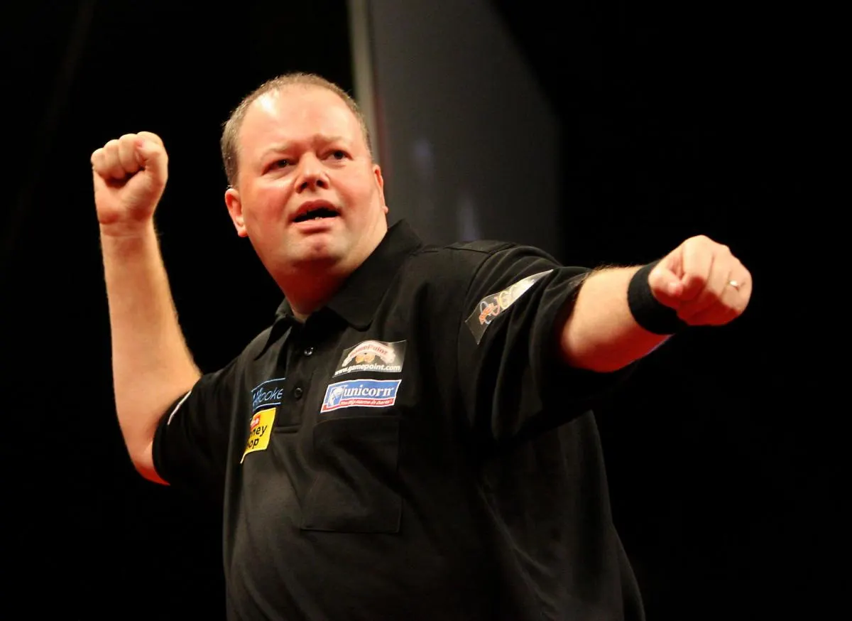 Raymond Van Barnefeld