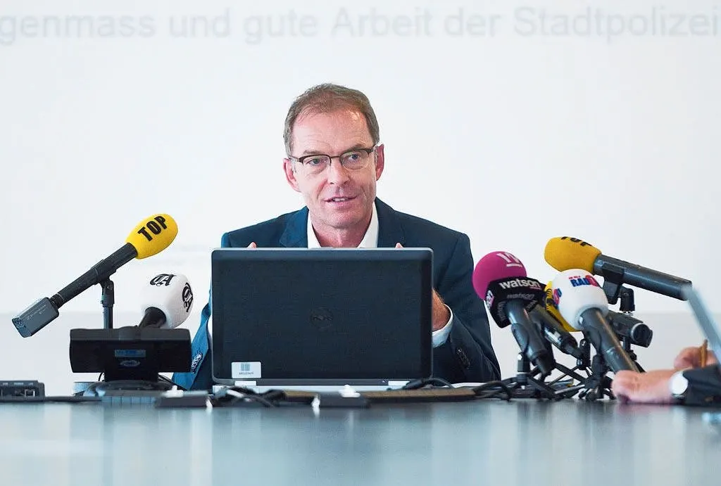 Durchzusetzen