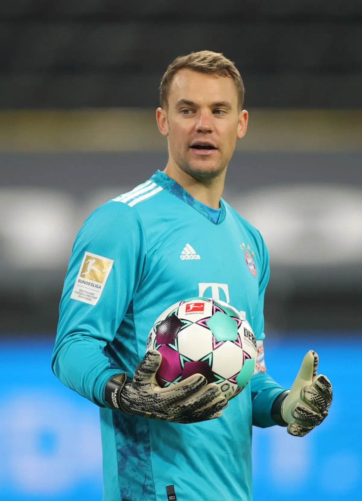 Manuel Neuer Jahresgehalt