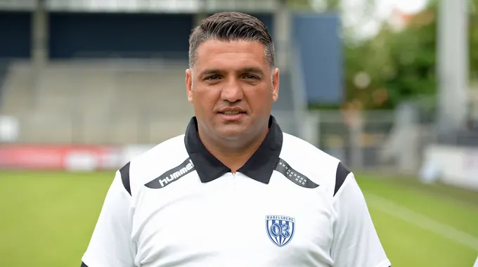 Cem Efe