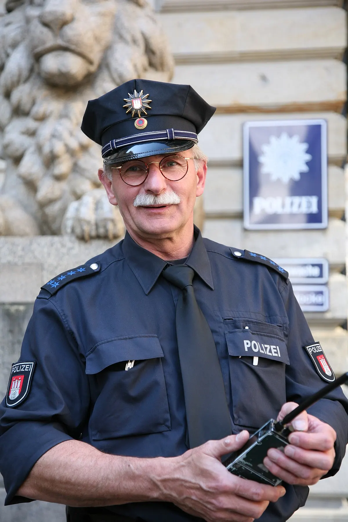 Polizei W